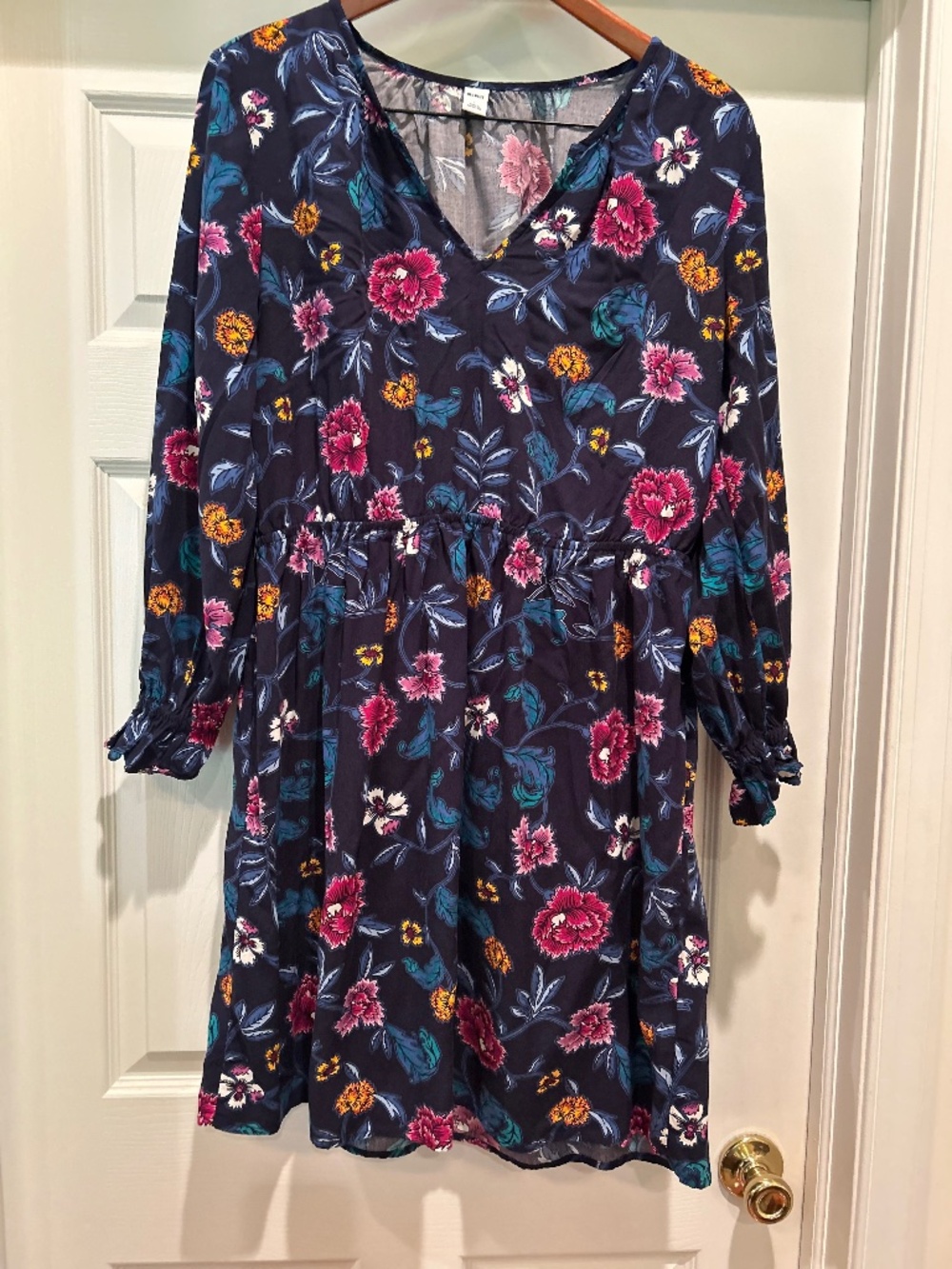 Old Navy Floral Dress Elastic Waist and cuffs Midi